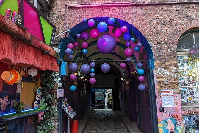 Alternative Hamburg Private Alternative Street Art Tour - What to do after: using your new street art lens in central Hamburg