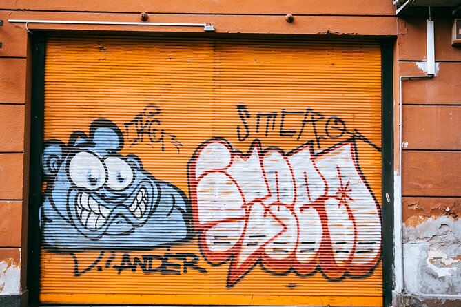 Alternative Street Art Free Walking Tour of Budapest - Logistics That Matter: Time, Transit, and What to Bring