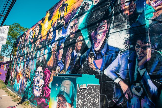 Austin Street Art and Street Food Tour with Local Guide - Getting the most from 2.5 hours: pace, photos, and comfort