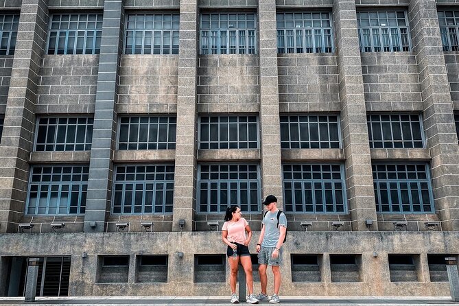 Bangkok Heritage & Street Art Private Walking Tour - Guides on this tour: pacing, energy, and handling real needs