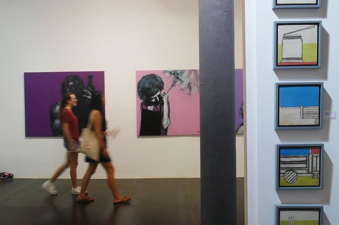 Barcelona Art & Wine: Galleries, Studios & Street Art - The End at Artquemy + Lab: Wine, Then One Last Look