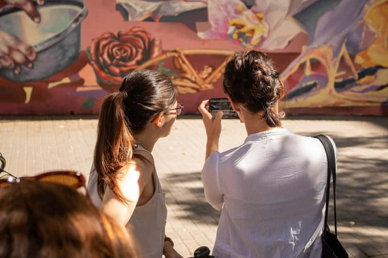 Barcelona | Private StreetArt Bike Tour - How the tour flows: from modern culture stops to street corners