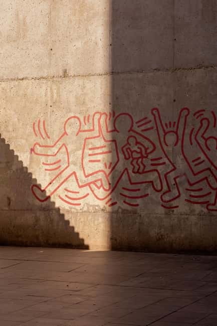 Barcelona | Private StreetArt Bike Tour - Price and value: $177 per group up to 3