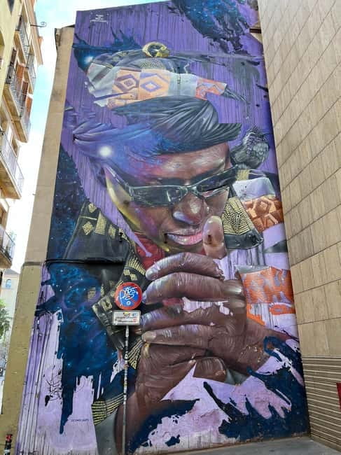 Barcelona: Street Art & Visit to Galleries Tour - La Rambla to Carrer dels Tallers: learning to read the walls