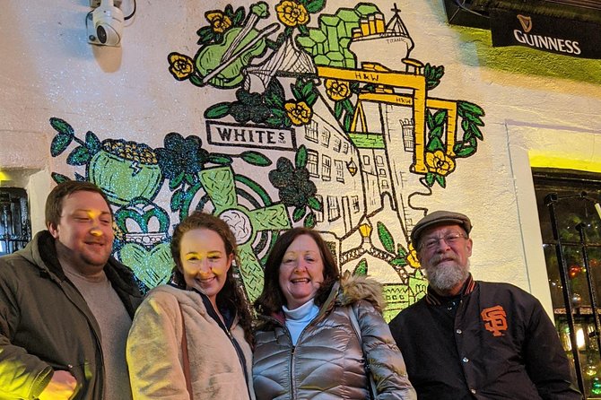 Belfast Music and Street Art Small Group Guided Experience - Stop 2: The Belfast Entries—narrow lanes, buskers, and bar atmospheres (about 30 minutes)