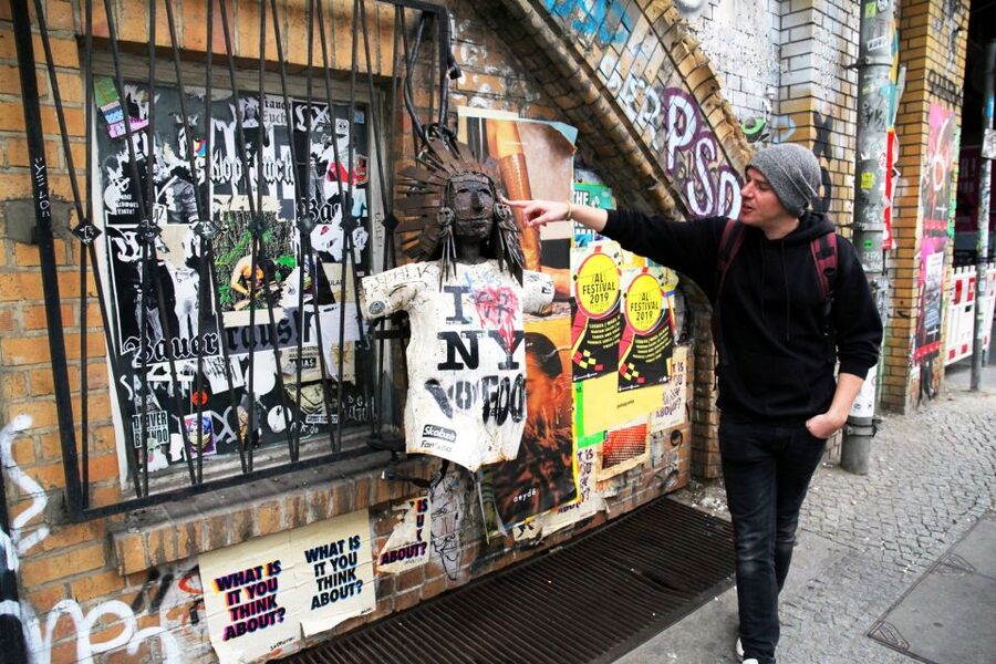 Berlin: 3-Hour Street Art Tour - Meet the Guides: Why the Storytelling Is Part of the Attraction