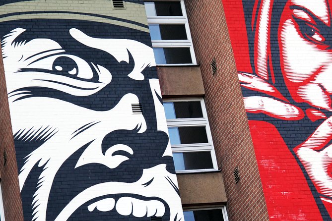 Berlin Street Art & Graffiti Walking Tour - Guides make or break this kind of tour