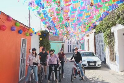 Bicycle Tour through Oaxaca learning about its Urban Art and History - Meeting at Bike & Roadtrips Oaxaca and what the ride feels like