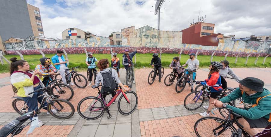 Biking in Full Color: Urban Art Bike Tour - Key things I’d bet you’ll remember