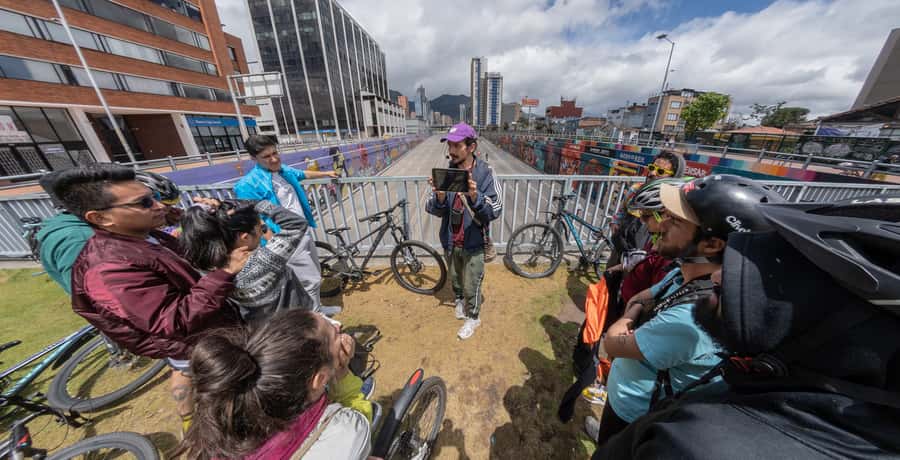 Biking in Full Color: Urban Art Bike Tour - The guide is the engine: Diego-style street art storytelling