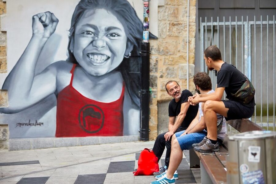 Bilbao: Art District Walking Tour - Your Art Guide: What You’ll Learn About Street Art and Context