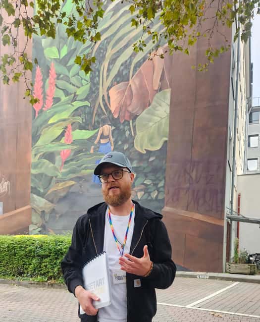 Bonn Old Town: Street Art and Graffiti Tour - A 2-Hour Route Through Legal vs Illegal Street Art