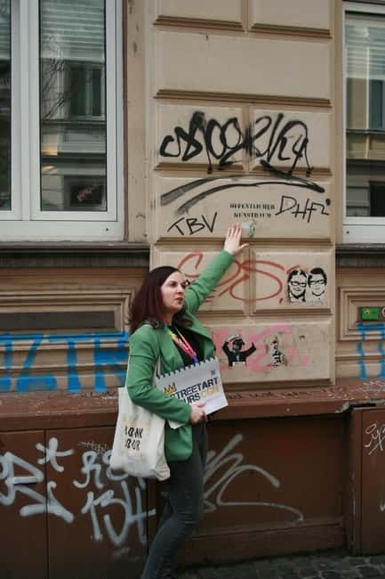 Bonn Old Town: Street Art and Graffiti Tour - Weather, Pace, and Comfort: What to Expect on the Ground