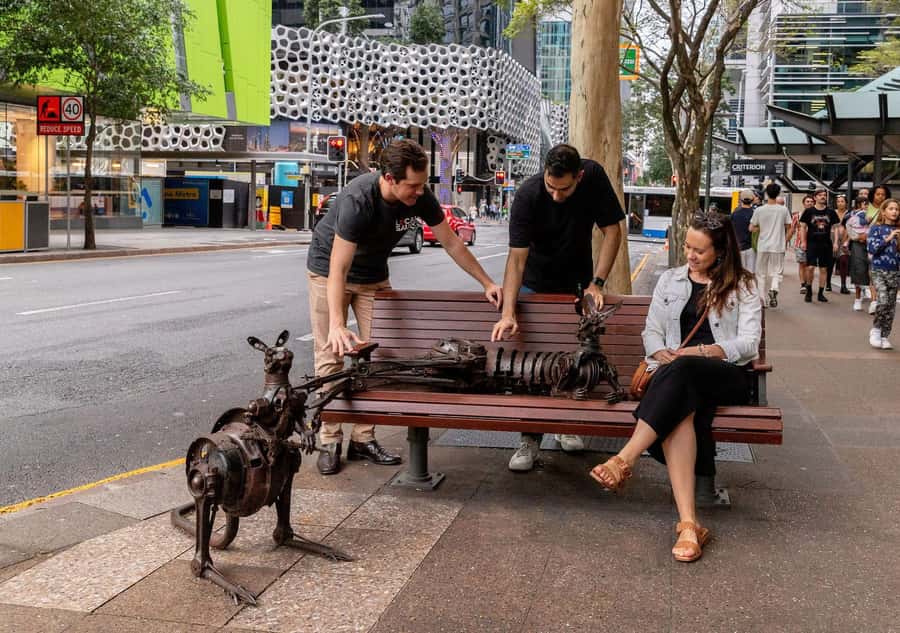 Brisbane: Small Bars and Street Art Tour with a Drink - The map and photos: what you get after the lights dim