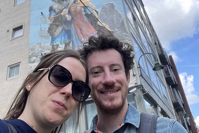 Brussels "Land of Comics": Street Art & Walking Tour - Smurfs to Tintin: the route gets playful fast