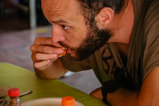 Cancun Walking Food Tour: Local Food, Markets, and Street Art. - Stop 1: Mercado 28 and the First Classic Bites