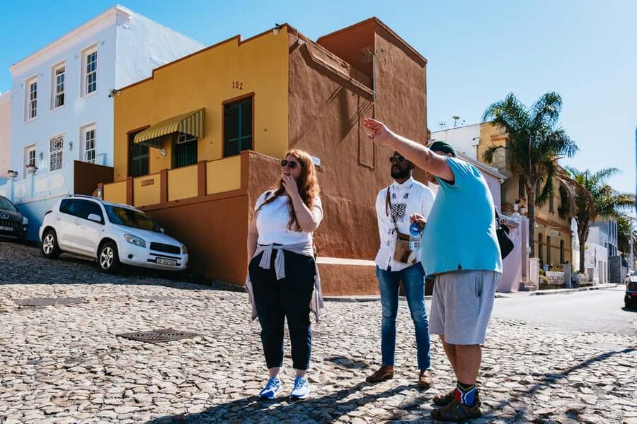 Cape Town Street Art Walking tour - Street Art on Sidewalks: What This Tour Really Shows
