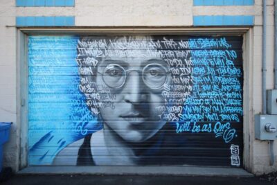 Chicago: Offbeat Guided Street Art Tour - Starting at The Goddess and Grocer: Transit-Friendly and a Smart Warm-Up