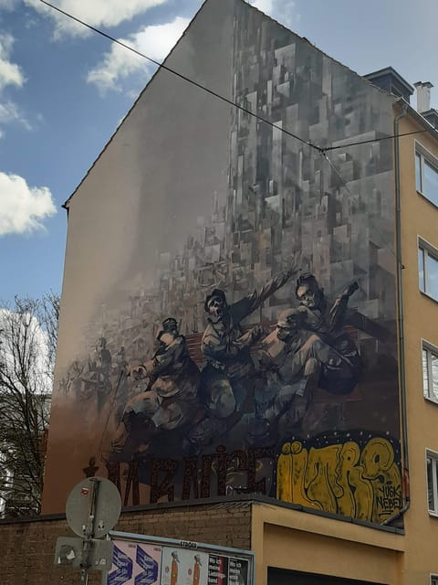 Cologne: Street Art Walking Tour Belgian Quarter - Price and value: what $32 buys in two hours