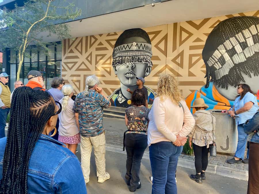 Colours of Johannesburg: A Graffiti & Street Art Tour - Key things that make this tour click