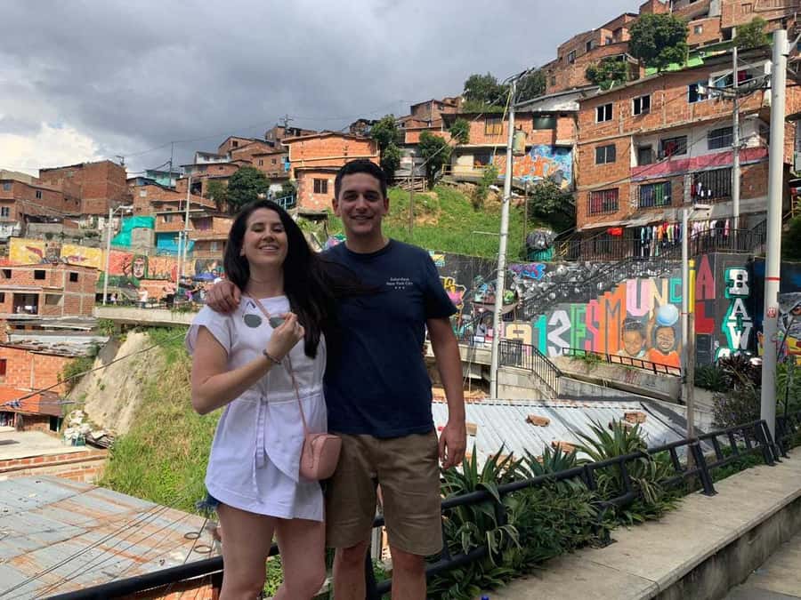 Comuna 13 Neighborhood & Street Art Private Tour - Key Moments Worth Your Time