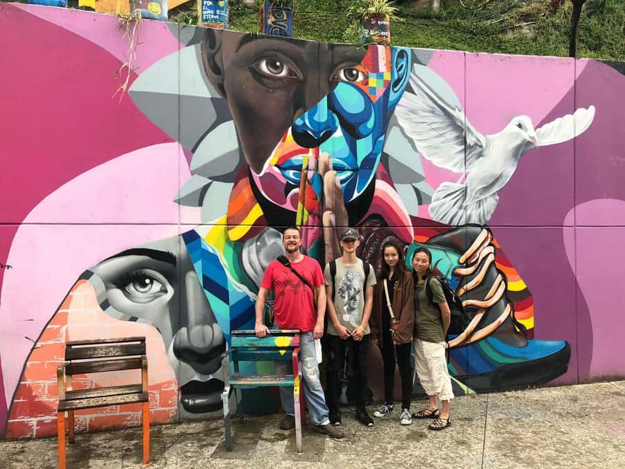 Comuna 13 Neighborhood & Street Art Private Tour - Should You Book This Comuna 13 Street Art Tour?