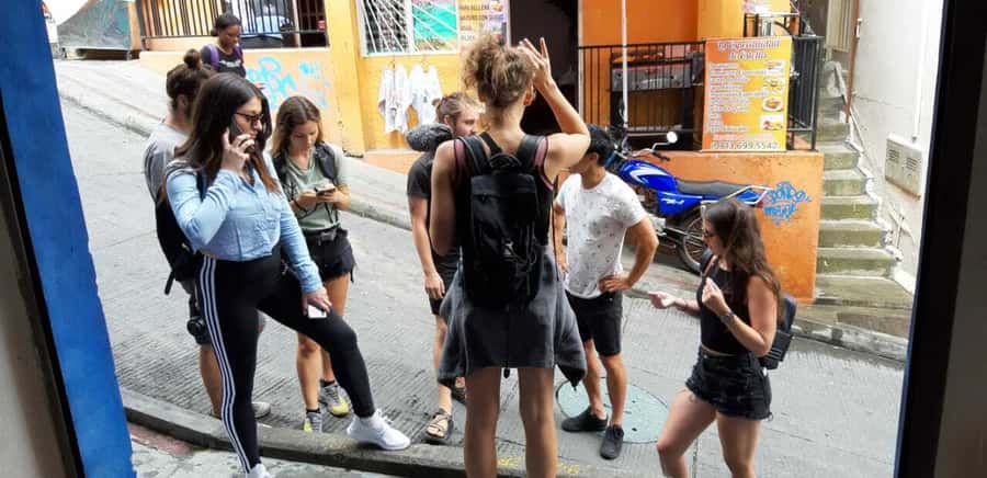 Comuna 13 Neighborhood & Street Art Private Tour - Practical Tips That Make the Tour Smoother
