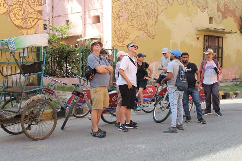 Delhi Street Art Tour - Who should book this Delhi street art tour (and who might skip it)