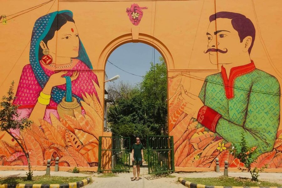 Delhi Street Art Tour - Weather and footwear: the practical part nobody forgets