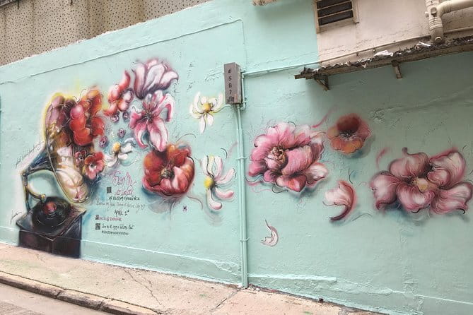 Discover the Best of Hong Kong Street Art - Private tour - The 3-hour walking plan (and what it means for your day)
