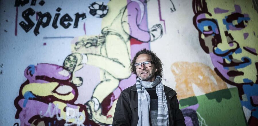 Dusseldorf: Urban Art Walk / Street Art Tour - Meeting at Ellerstraße and Willi Becker Allee: start with the right pace
