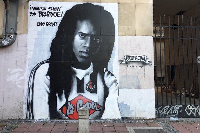 E-Scooter Street Art Tour - Stop 2: Dorćol Platz and the Gvint Craft Brewery Moment