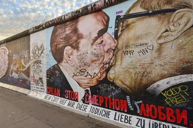 East Meets West: Berlin Food Culture & Street Art - Quick Take: What You’ll Really Get