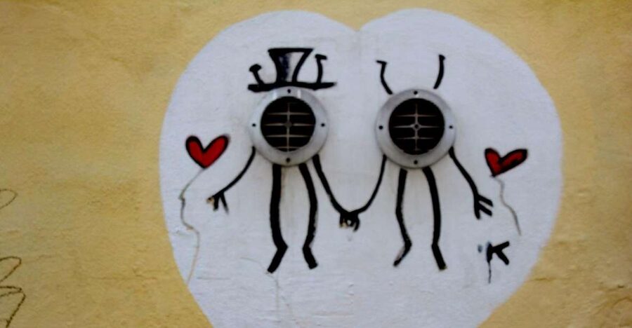 Florence: Street Art Tour - Via Palazzuolo: Where Cheeky Tags Become Clues