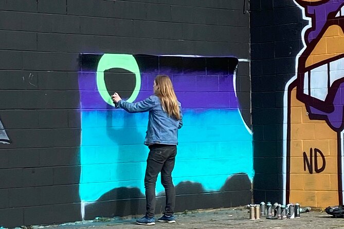 Glasgow Street Art Daily Walking Tour: 2pm - The route is short, but it’s packed with recognizable Glasgow
