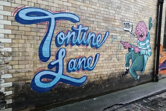 Glasgow Street Art Daily Walking Tour: 2pm - Your stop-by-stop mural trail: what to look for and what each piece means