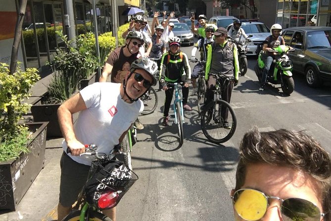 Graffiti & Urban Art Biketour w/ taco stop - Start at San Miguel Chapultepec: Getting Oriented Before You Ride