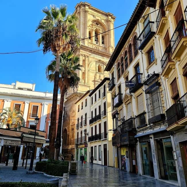Granada: "Street Art & The Caves" Unique Guided Walking Tour - Quick hits before you go