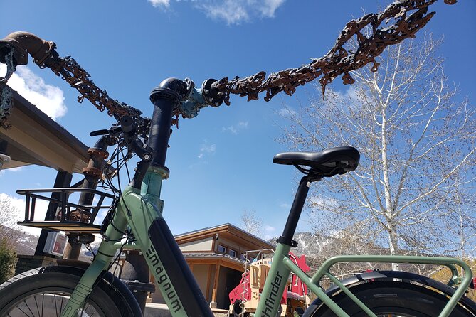 Guided Urban Art and Historical E-Bike Tour in Park City - Park City by e-bike: the “2.5 hours, lots of layers” plan