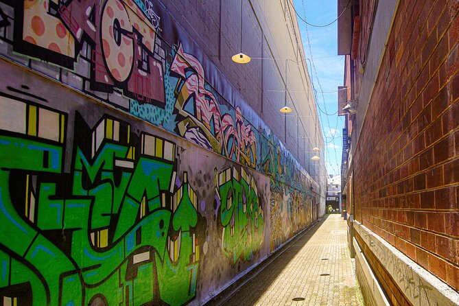 Hipster and Street Art Walking Tour - Key points before you go