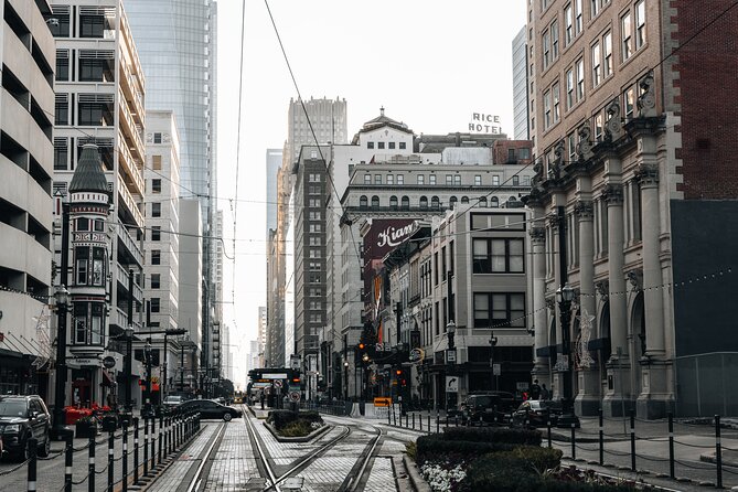 Howdy H-Town Street Art & Small Bar Tour - Where You’ll Meet and How the Tour Runs