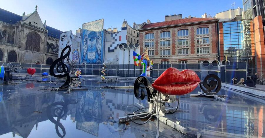 Invader Hunt Street Art Tour - Where the Tour Starts: Crêperie Beaubourg and Stravinsky Fountain