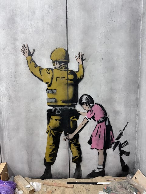 Krakow: Banksy Museum Entrance Ticket - Timing it right: how to pace yourself in about an hour