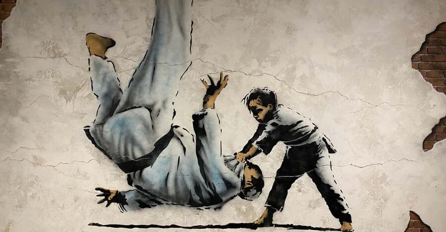 Krakow: Muzeum Banksy Entry Ticket - Self-guided pacing: how long you need and how to enjoy it your way