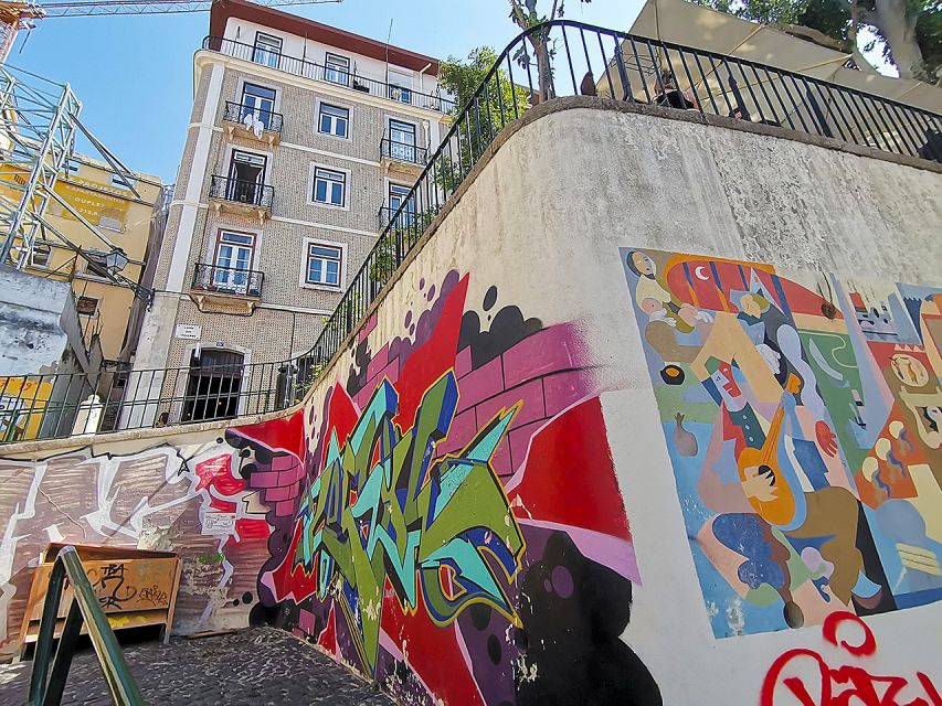 Lisbon: 2-Hour Street Art Photo Tour - Key Highlights You’ll Actually Feel on the Walk