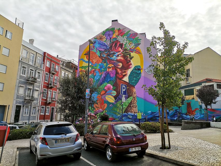 Lisbon: 2-Hour Street Art Photo Tour - Street Art With Context: Why Lisbon Walls Look the Way They Do