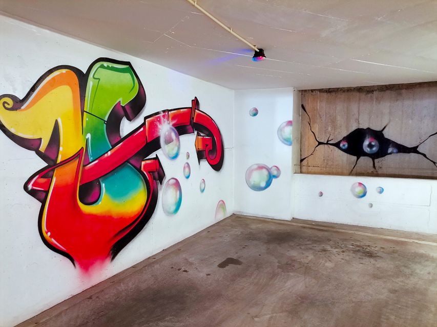 Lisbon: 2-Hour Street Art Photo Tour - A 2-Hour Walk That Climbs: Downtown to Castle Hill Views