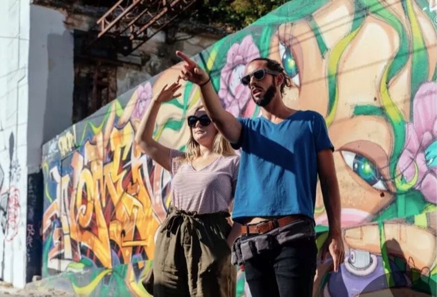 Lisbon: Kickstart Street Art Walking Tour - Fresh paint moment: Rua Josefa de Obidos