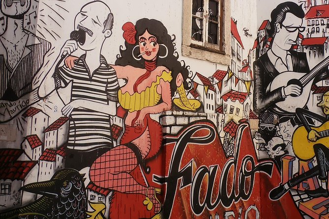 Lisbon Street Art and Lookout Point Tour - Price and logistics: what you’re really paying for