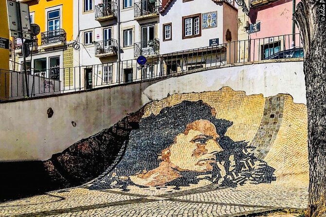 Lisbon Street Art - Private Guided Tour in a Electric Tuk Tuk - Key things I think you’ll remember
